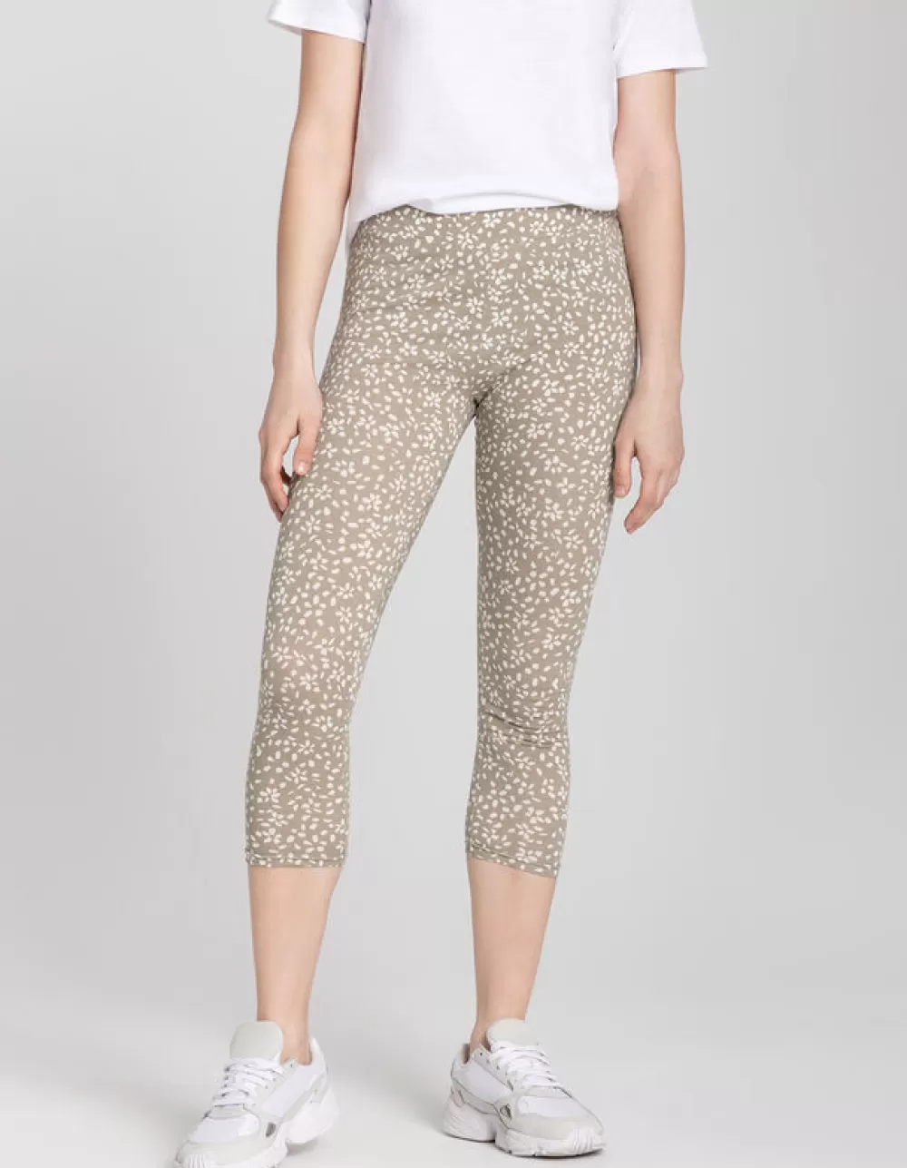 34broek__elastische_band_2-3.webp Outlet Ever Me 3/4-Broek - Elastische Band