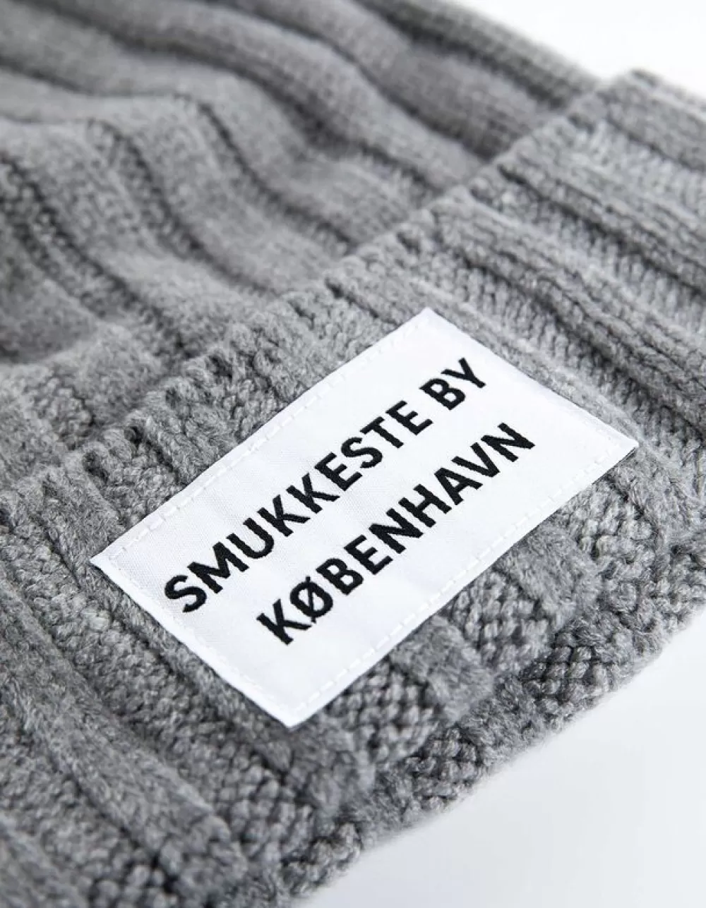 gebreide_muts__applicatie_3-2.webp Online Accessories Gebreide Muts - Applicatie