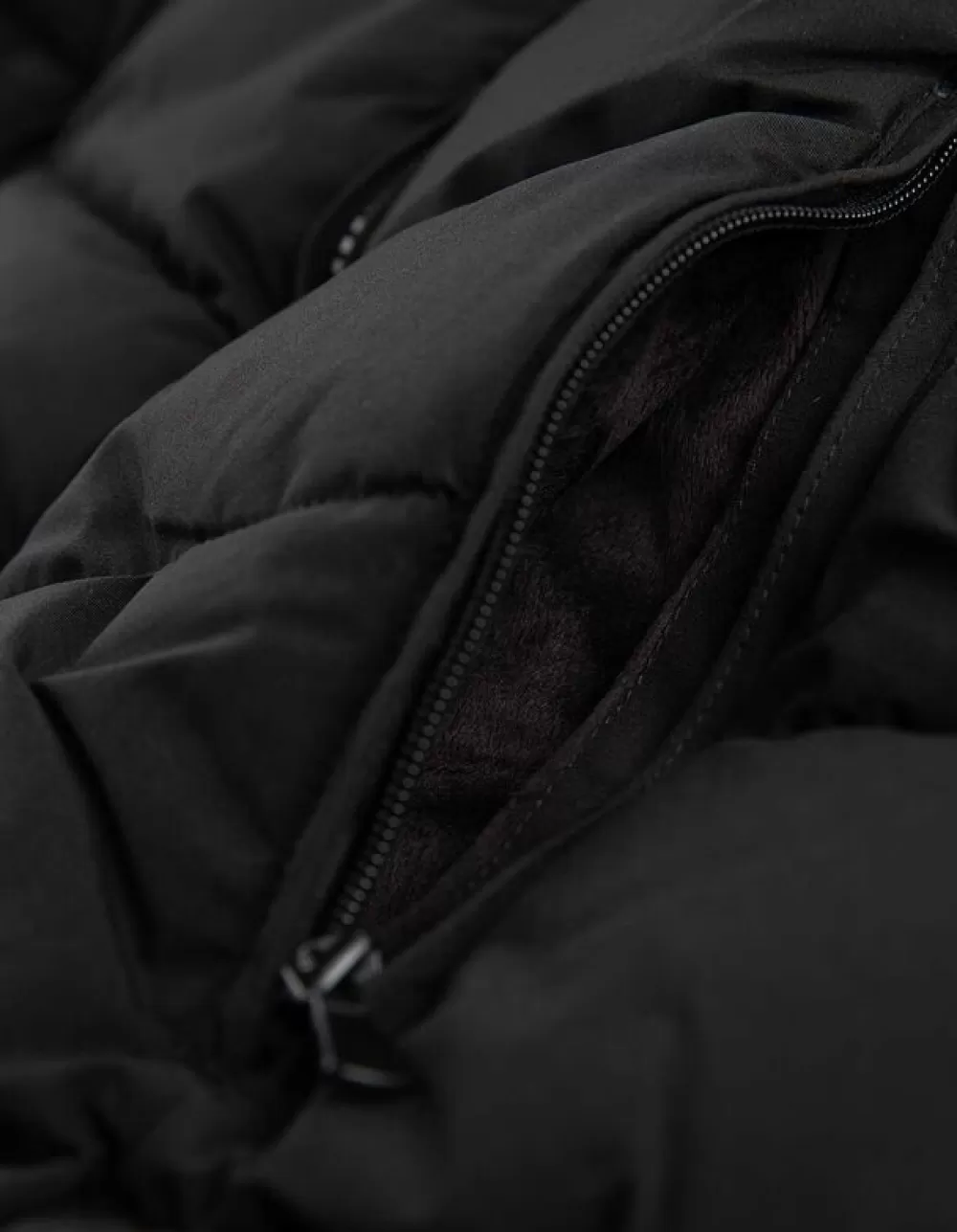 gewatteerde_jas__afneembare_rand_van_imitatiebont_14.webp Best Ever Me Gewatteerde Jas - Afneembare Rand Van Imitatiebont