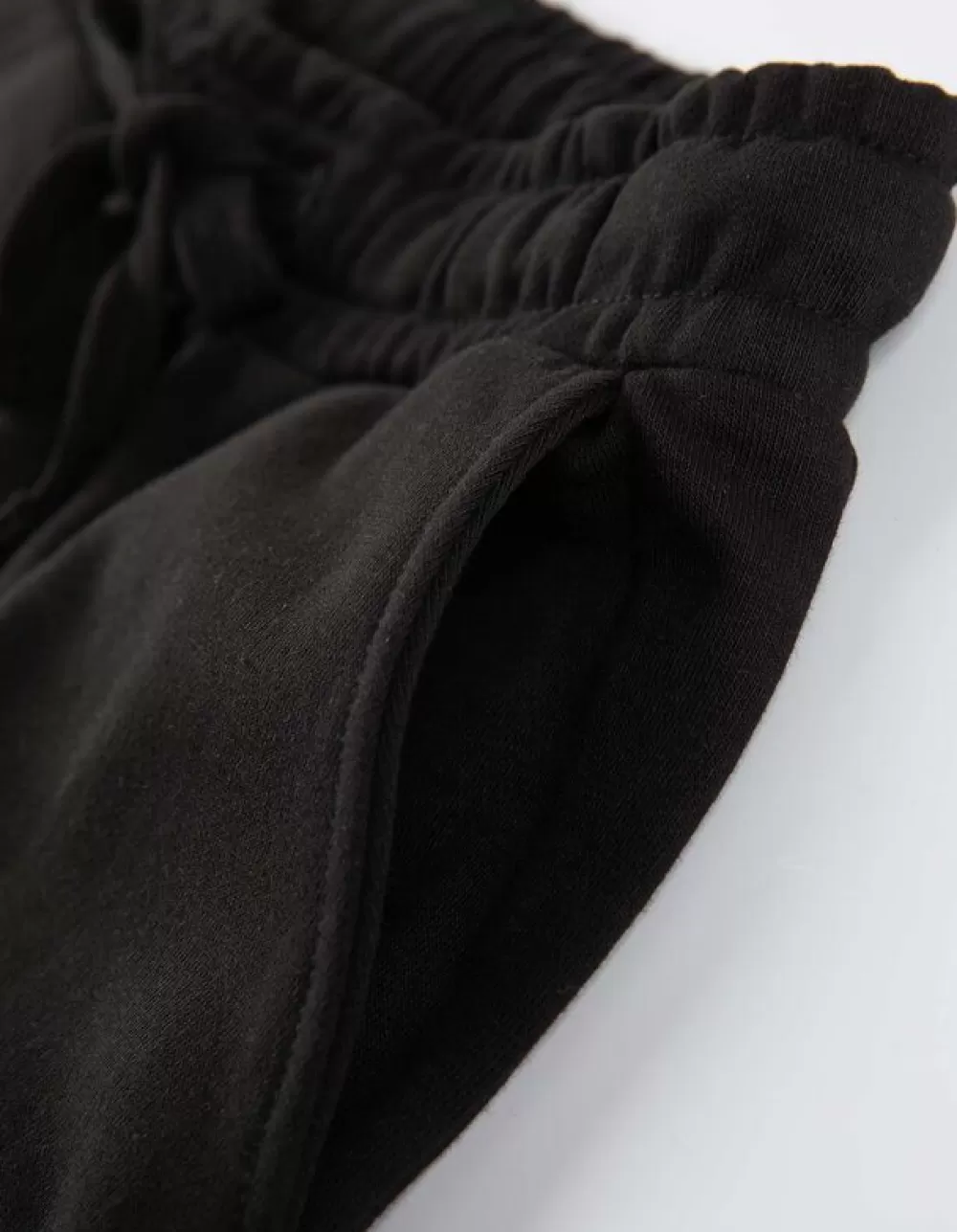 joggingbroek__tunnelkoord_op_taillehoogte_7.webp Online Takko Joggingbroek - Tunnelkoord Op Taillehoogte