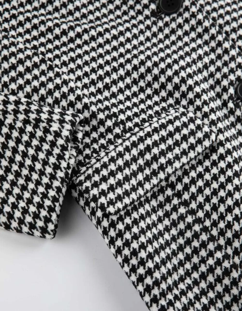 mantel__vhals_7.webp Cheap Ever Me Mantel - V-Hals