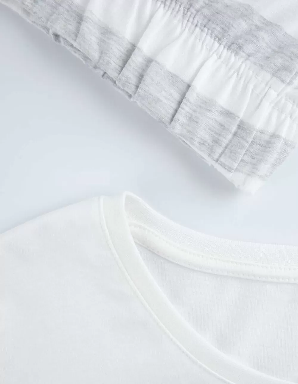 Hot Flame Pyjamaset Bestaande Uit Shirt Met Lange Mouwen En Broek - Peanuts