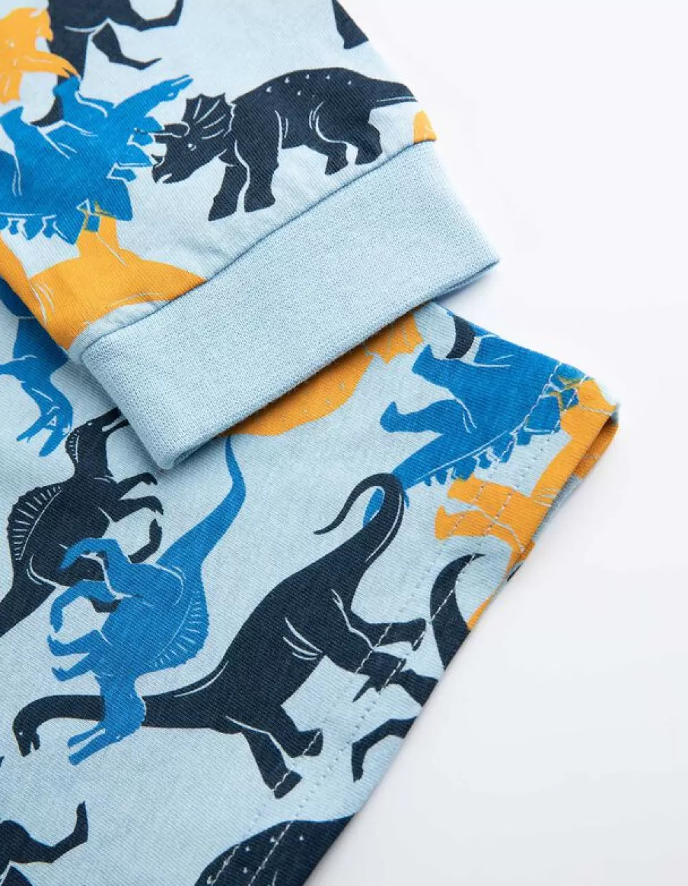 pyjamaset_bestaande_uit_shirt_met_lange_mouwen_en_broek__print_allover_2-1.webp Sale Dopodopo boys Pyjamaset Bestaande Uit Shirt Met Lange Mouwen En Broek - Print All-Over