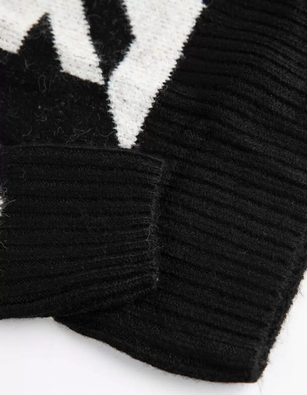 trui__loose_fit_6-8.webp Sale Page One Trui - Loose Fit