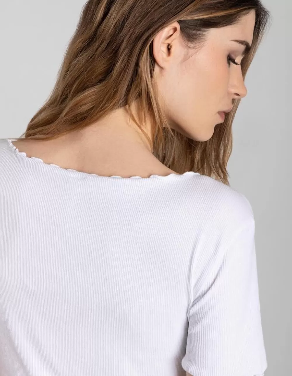 tshirt__geschulpte_zoom_3-2.webp New Ever Me T-Shirt - Geschulpte Zoom