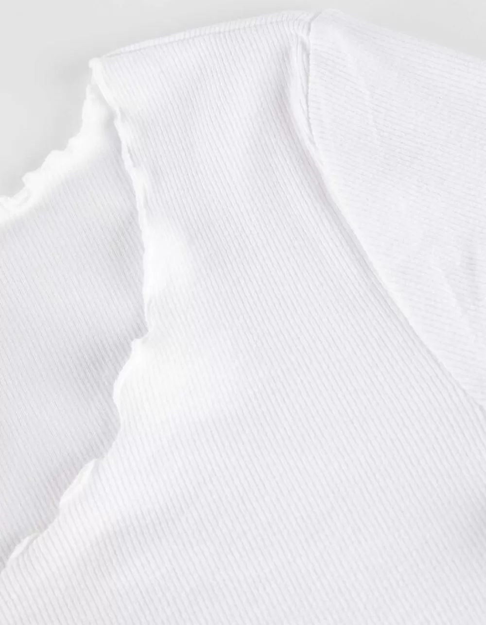 tshirt__geschulpte_zoom_5-2.webp New Ever Me T-Shirt - Geschulpte Zoom