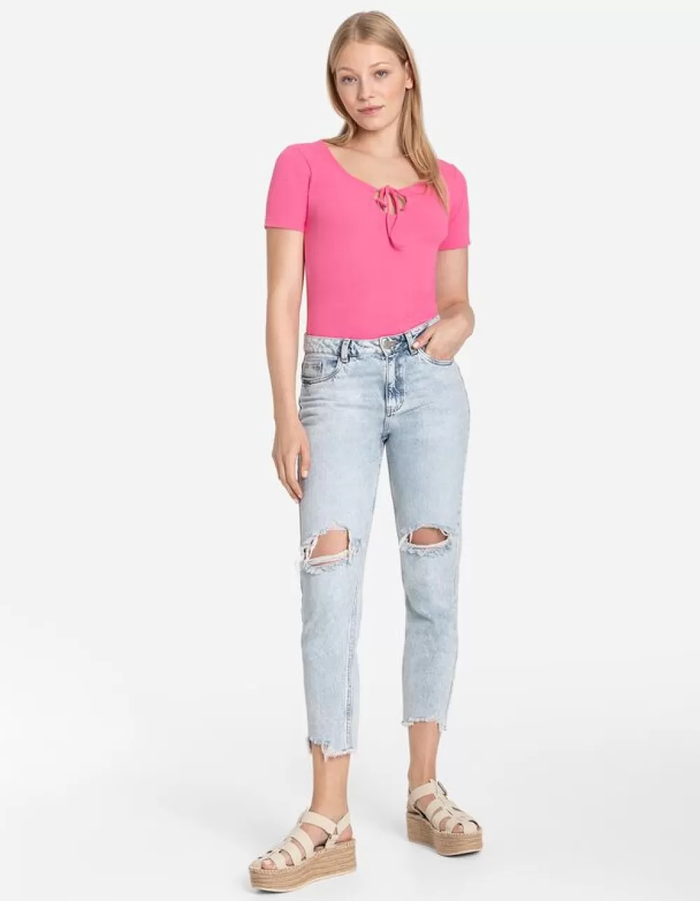 tshirt__hals_met_cutout_4-1.webp Best Sale Page One T-Shirt - Hals Met Cut-Out