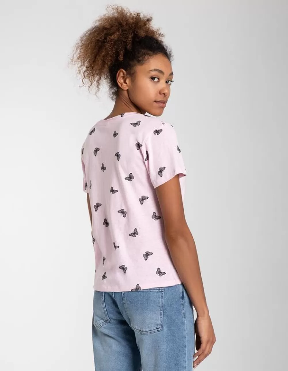 tshirt__motief_allover_2-2.webp Clearance Page One T-Shirt - Motief All-Over